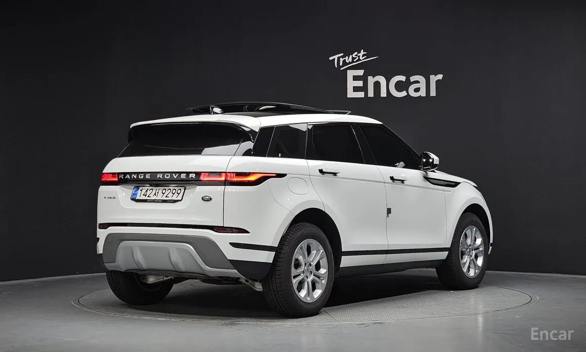 Фото 2 - Land Rover Range Rover Evoque
