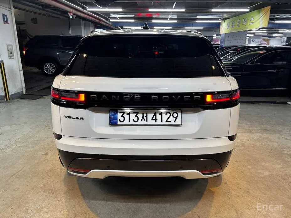 Фото 4 - Land Rover Range Rover Velar