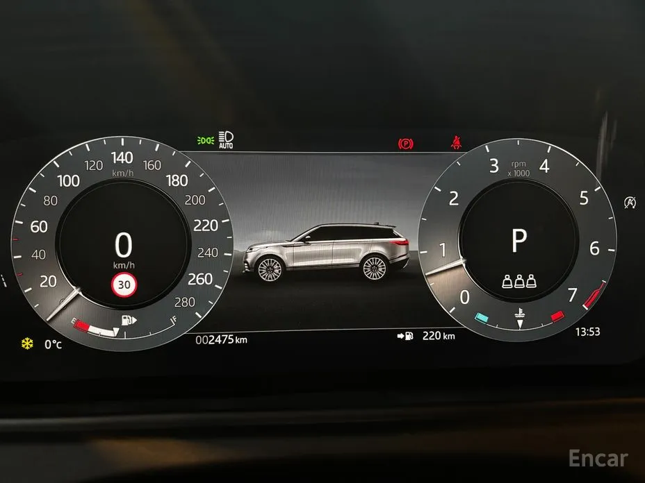 Фото 8 - Land Rover Range Rover Velar