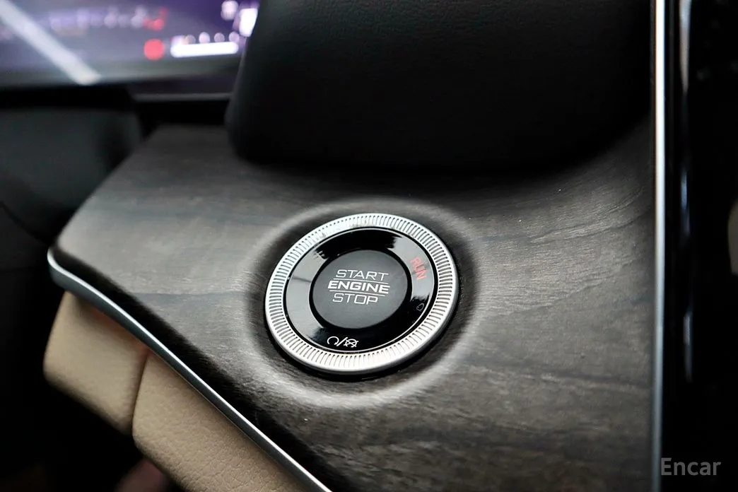 Фото 8 - Jeep Cherokee