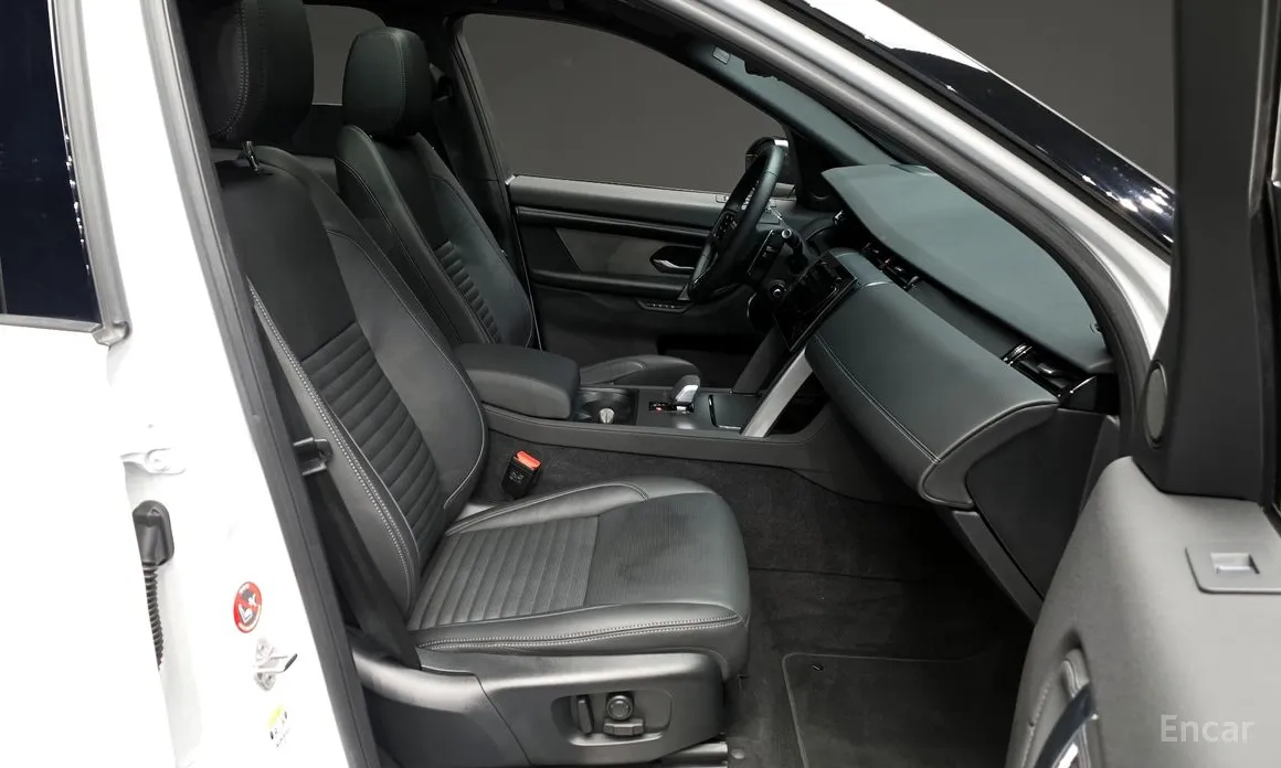 Фото 11 - Land Rover Discovery Sport