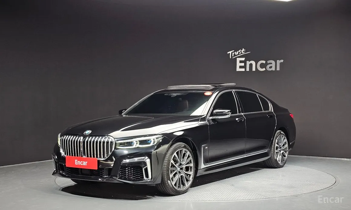 Фото 1 - BMW 7 Series