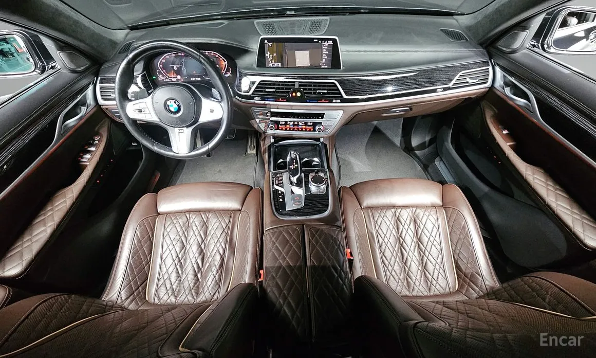 Фото 7 - BMW 7 Series
