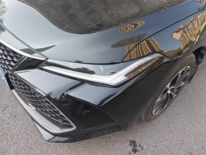 Фото 5 - Toyota Avalon