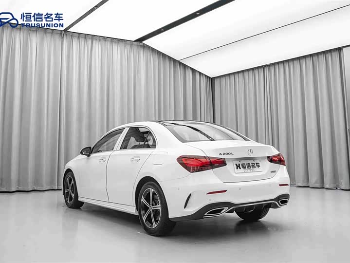 Фото 7 - Mercedes-Benz A-Class