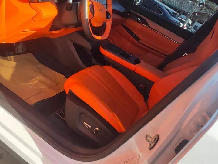 Фото 9 - Dongfeng Aeolus L7