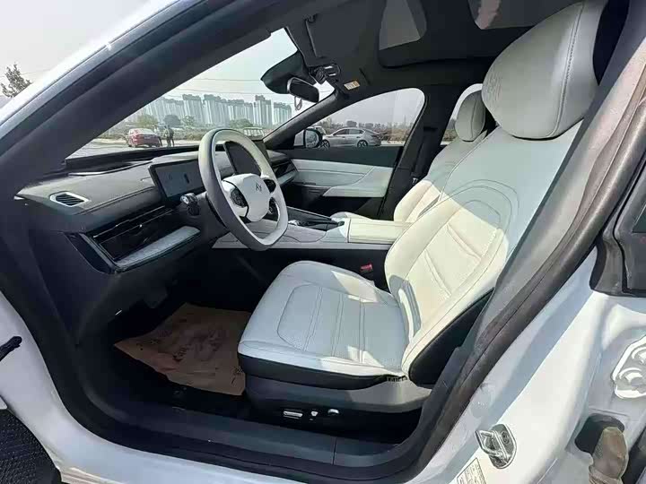 Фото 4 - Dongfeng Yipai eπ 007