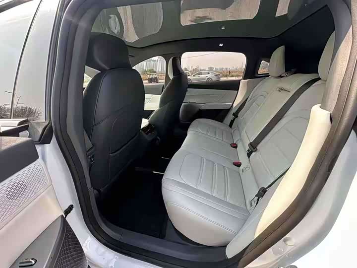 Фото 6 - Dongfeng Yipai eπ 007