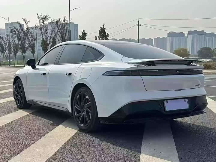 Фото 7 - Dongfeng Yipai eπ 007