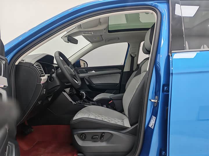 Фото 7 - Volkswagen Tayron