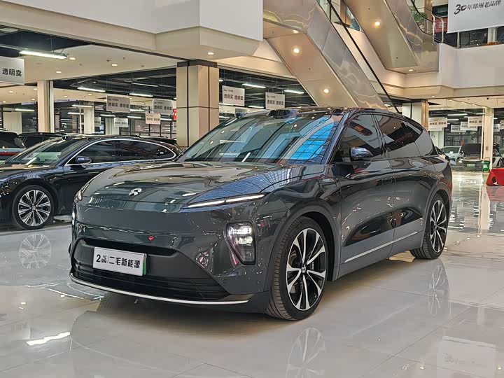 Фото 1 - Nio ES8