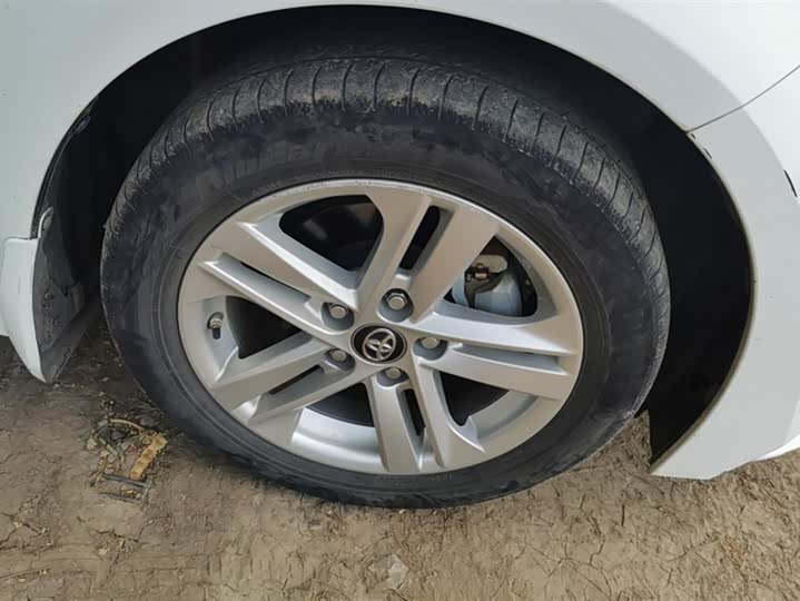 Фото 6 - Toyota Levin