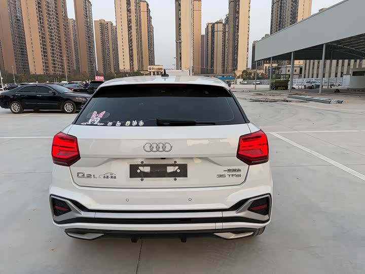 Фото 5 - Audi Q2L