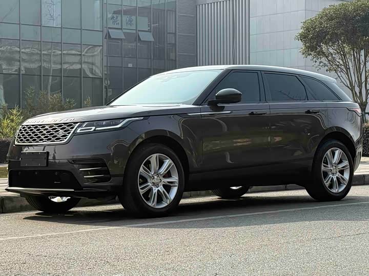 Фото 1 - Land Rover Range Rover Velar