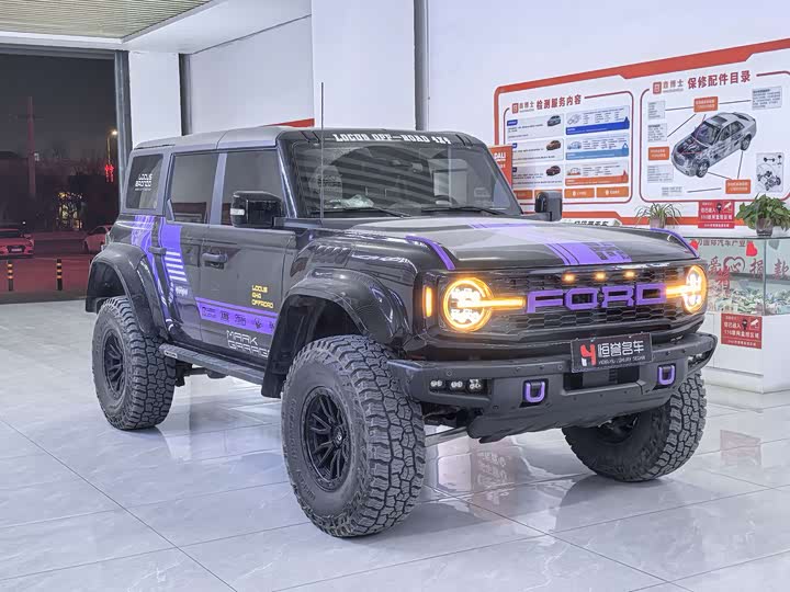 Фото 3 - Ford Bronco