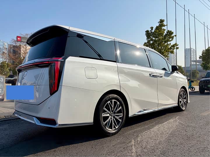 Фото 5 - GAC Trumpchi M8