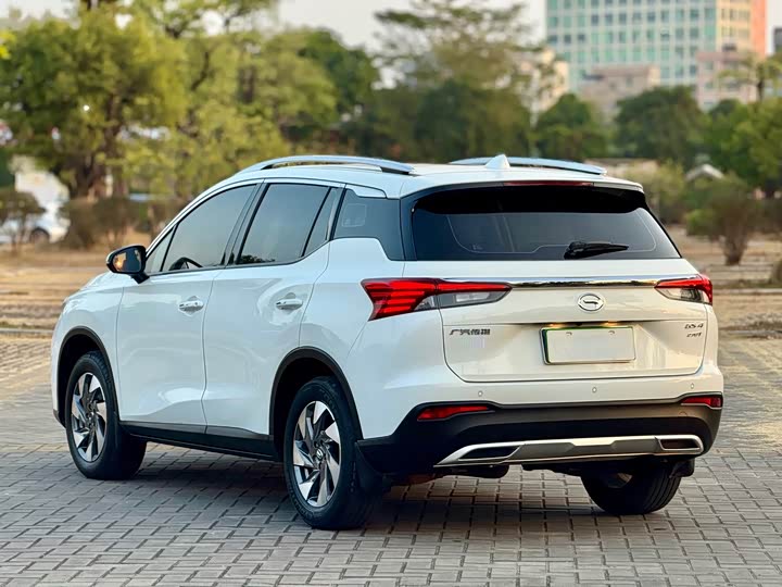 Фото 7 - GAC Trumpchi GS4