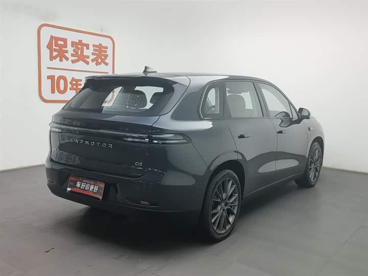 Фото 2 - Leapmotor C10