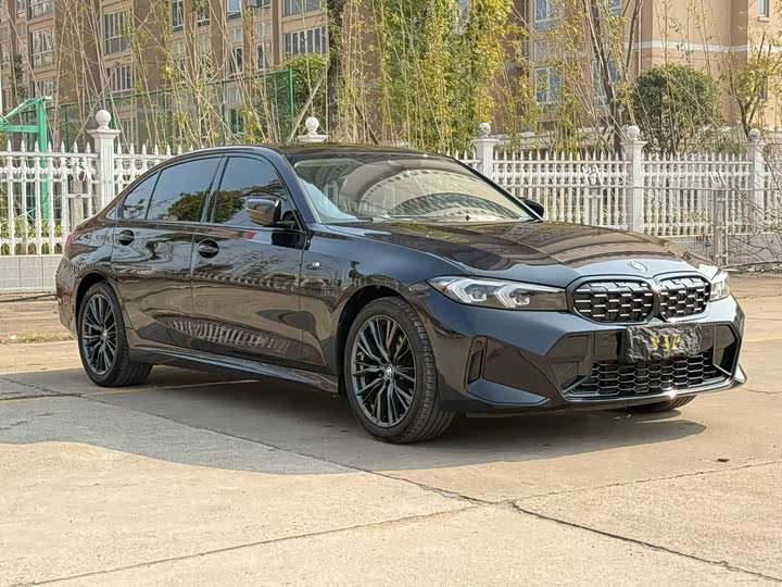 Фото 3 - BMW 3 Series