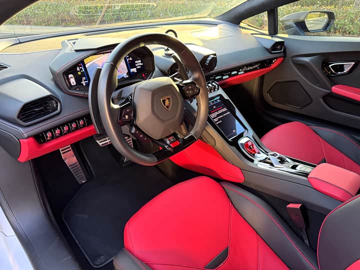 Фото 5 - Lamborghini Huracán