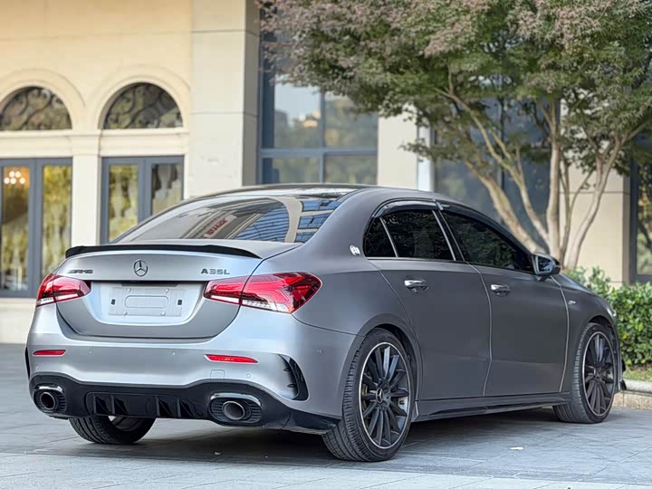 Фото 9 - Mercedes-Benz A-Class AMG