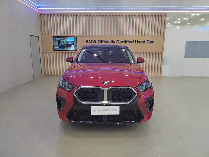 Фото 2 - BMW X2