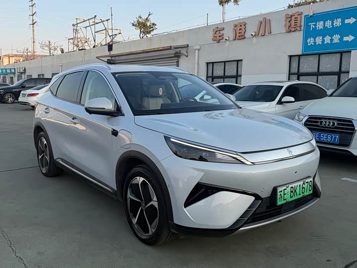 Фото 3 - BYD Yuan Plus