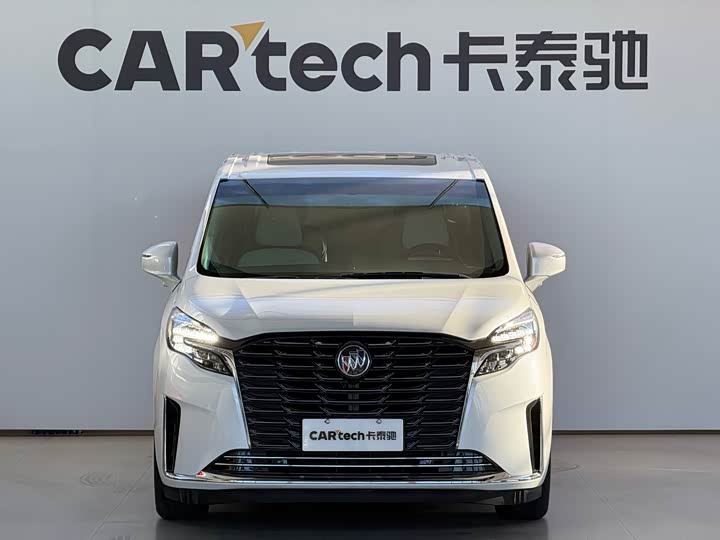 Фото 2 - Buick GL8 ES