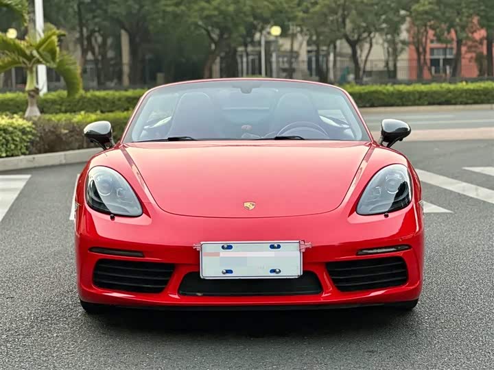 Фото 2 - Porsche 718