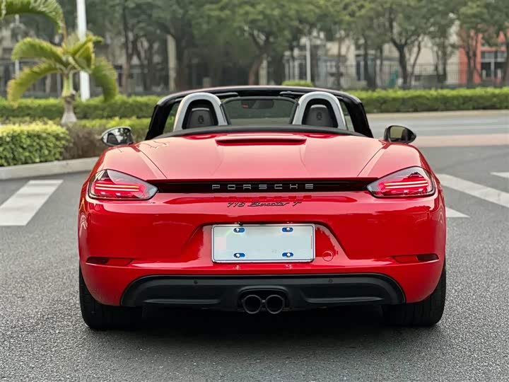 Фото 4 - Porsche 718