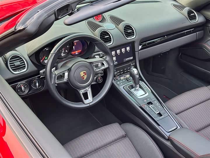 Фото 9 - Porsche 718