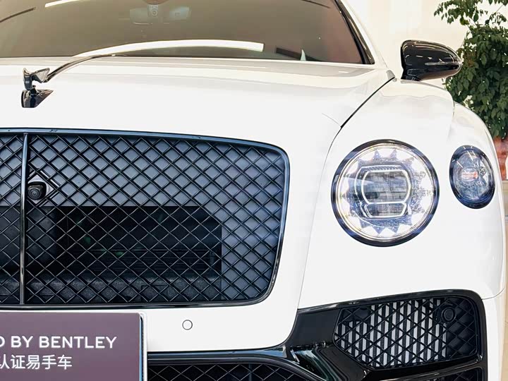Фото 3 - Bentley Flying Spur
