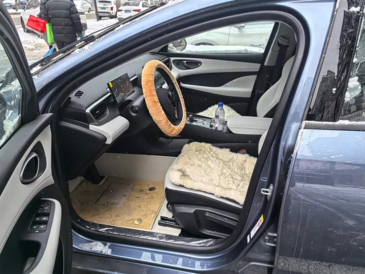 Фото 9 - BYD Seal 05 DM-i Hybrid