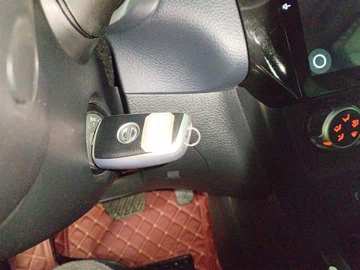 Фото 9 - Nissan Sylphy