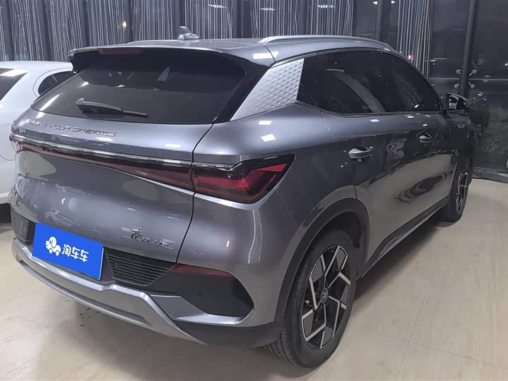 Фото 3 - BYD Yuan Plus