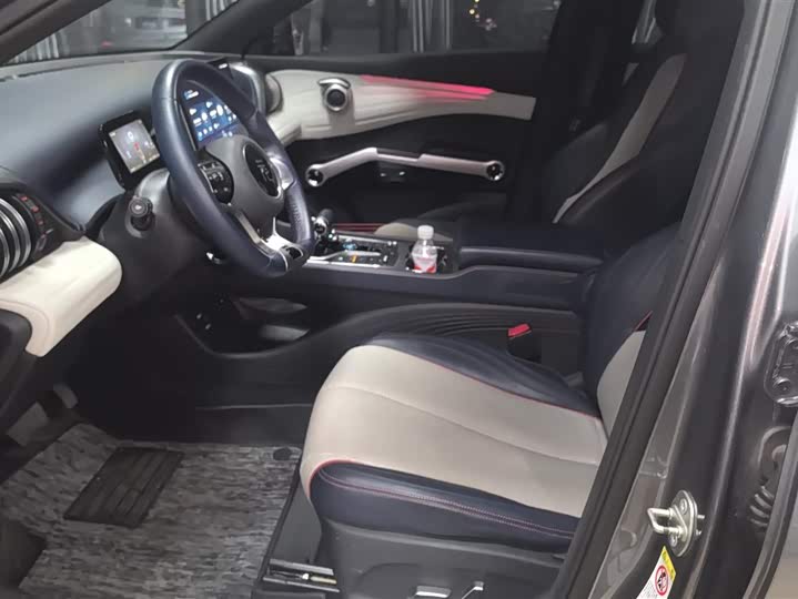 Фото 9 - BYD Yuan Plus