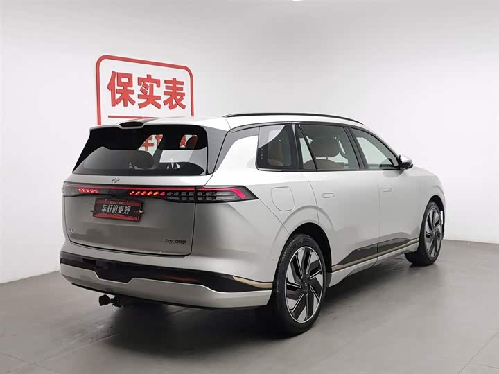 Фото 2 - Dongfeng Yipai eπ 008