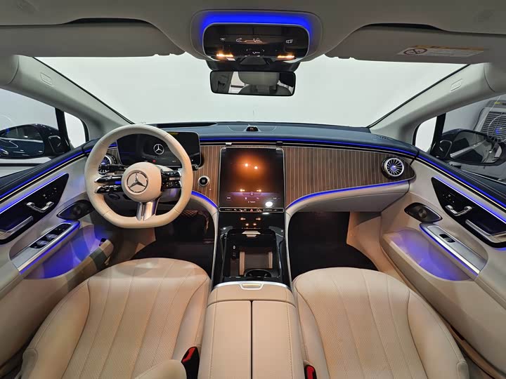 Фото 3 - Mercedes-Benz EQE