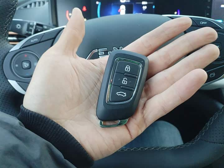 Фото 9 - Dongfeng Aeolus E70