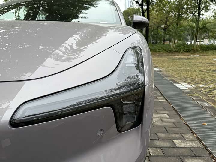 Фото 8 - XPeng Mona M03