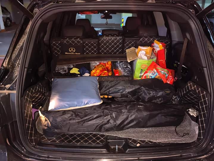 Фото 4 - Mercedes-Benz GLB-Class