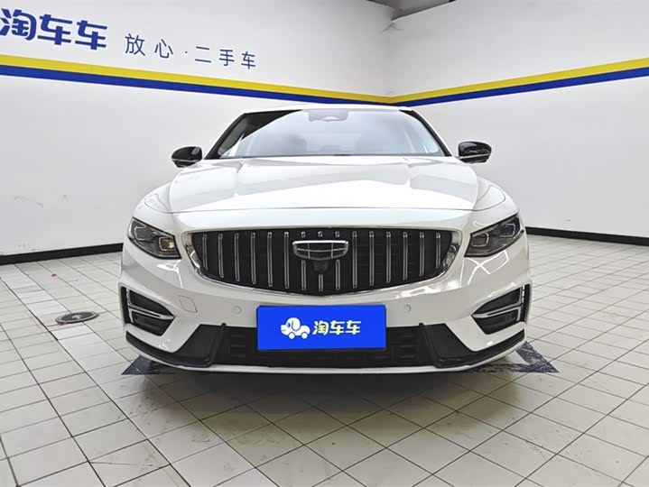 Фото 2 - Geely Preface