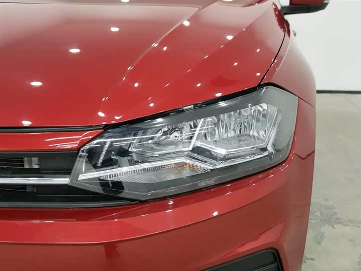 Фото 7 - Volkswagen Polo