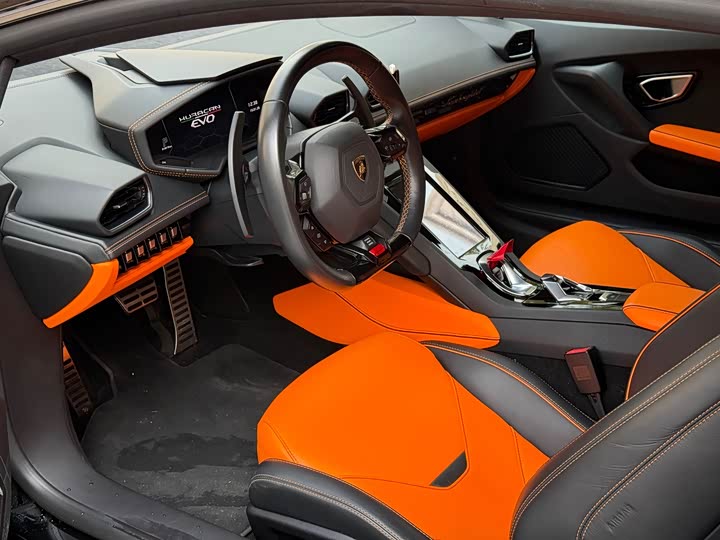 Фото 4 - Lamborghini Huracán