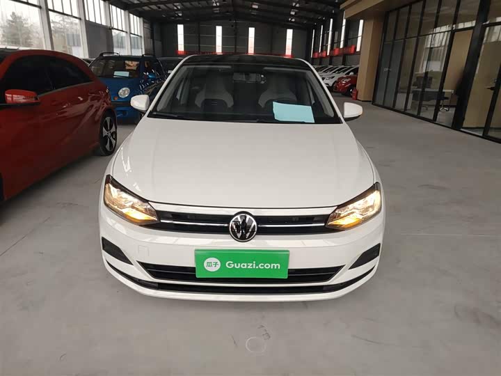 Фото 3 - Volkswagen Polo