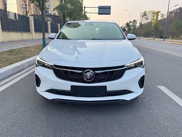 Фото 2 - Buick Verano