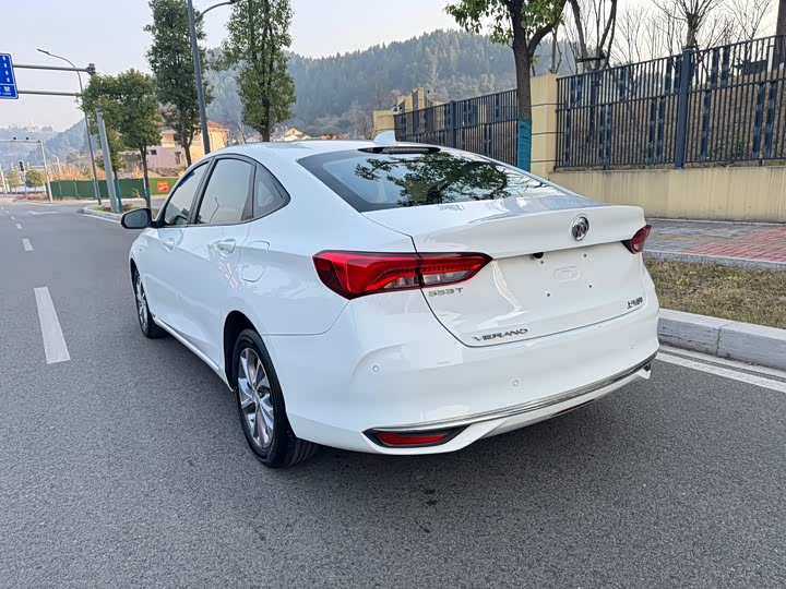 Фото 5 - Buick Verano