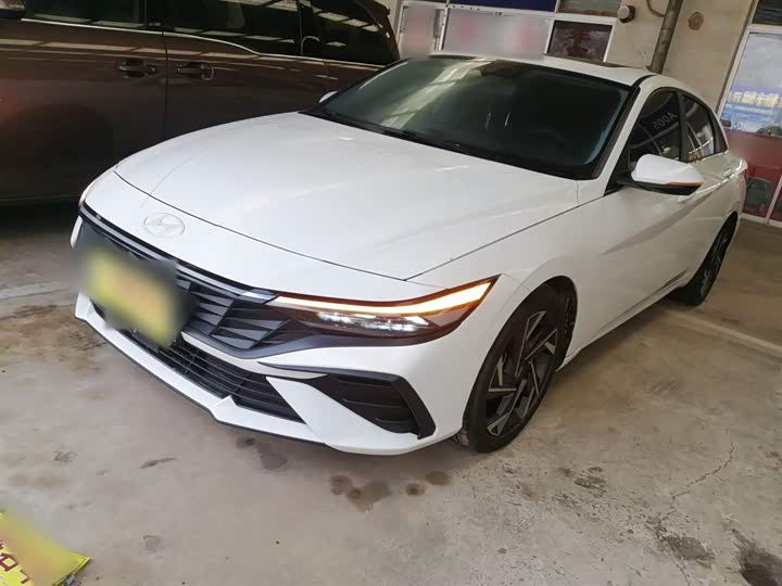 Фото 2 - Hyundai Elantra N line