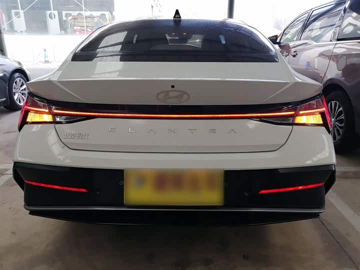 Фото 6 - Hyundai Elantra N line