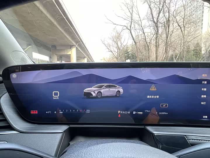 Фото 8 - Buick LaCrosse